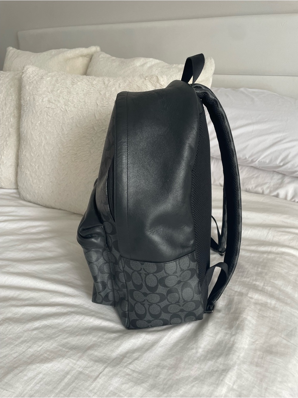 Coach Signature Backpack Leather Daypack in Black and Dark Gray - Picture 7 of 10